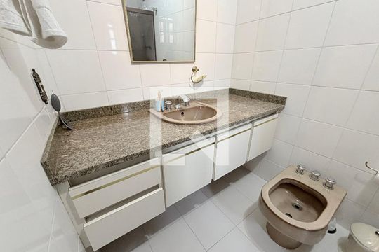 Casa à venda com 4 quartos, 450m² em Mooca, São Paulo