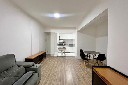 Sala de apartamento para alugar com 3 quartos, 80m² em Parque Prado, Campinas