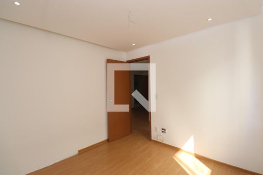 Quarto 2 de apartamento para alugar com 2 quartos, 46m² em Jardim das Margaridas, Salvador