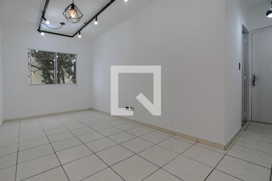 Sala de apartamento para alugar com 2 quartos, 55m² em Vila Bela Flor, Mogi das Cruzes