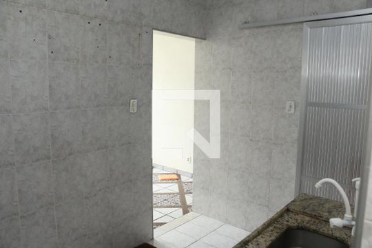 Cozinha de apartamento para alugar com 2 quartos, 60m² em Centro, Nova Iguaçu