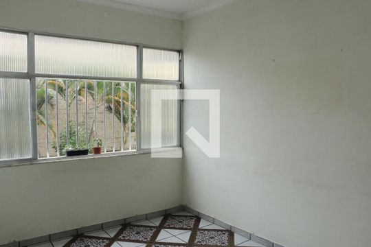 Sala de apartamento para alugar com 2 quartos, 60m² em Centro, Nova Iguaçu