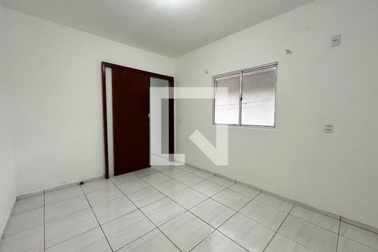 Studio de kitnet/studio para alugar com 1 quarto, 35m² em Barreiros, São José