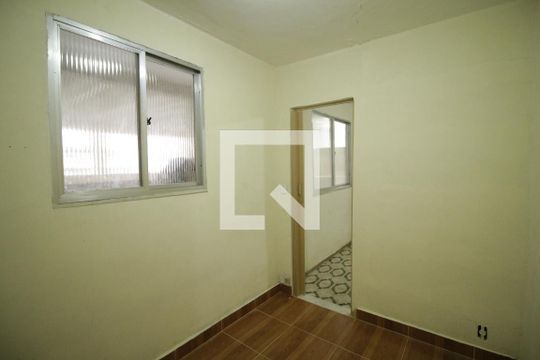 Quarto 1 de casa de condomínio para alugar com 2 quartos, 120m² em Taquara, Rio de Janeiro