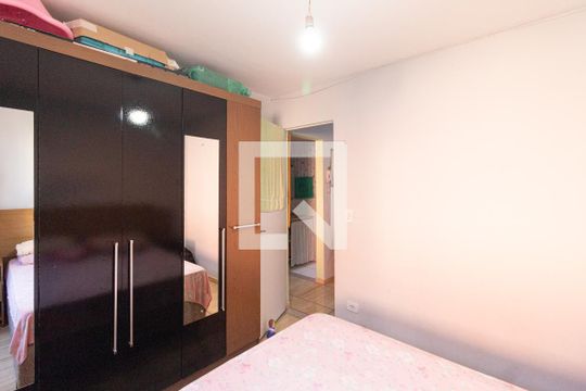 Quarto 1 de apartamento para alugar com 2 quartos, 65m² em Conceicao, Osasco