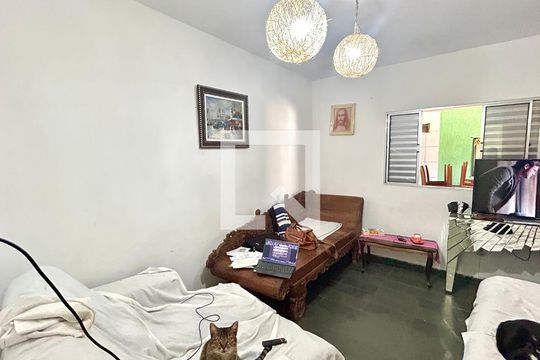 Quarto 1 de casa para alugar com 5 quartos, 220m² em Jardim Iv Centenario, Guarulhos