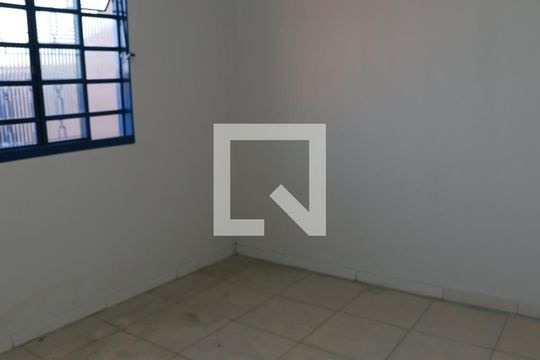 Studio de casa para alugar com 2 quartos, 100m² em Residencial Santa Luzia, Aparecida de Goiânia