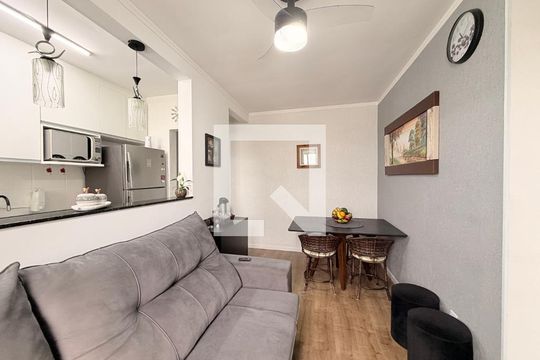 Sala de apartamento à venda com 2 quartos, 52m² em Gramadão, Jundiaí