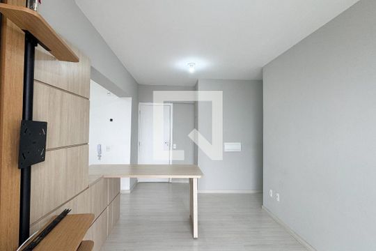Sala de apartamento para alugar com 2 quartos, 54m² em Jardim Campestre, São Bernardo do Campo