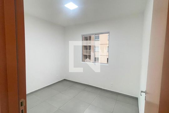 Quarto 2 de apartamento para alugar com 2 quartos, 47m² em Granja Viana, Cotia