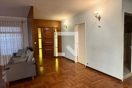 Casa para alugar com 3 quartos, 525m² em Interlagos, São Paulo
