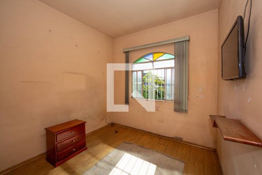 Quarto 2 de casa à venda com 4 quartos, 245m² em Joao Pinheiro , Belo Horizonte