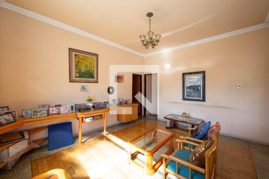 Sala de casa à venda com 4 quartos, 245m² em Joao Pinheiro , Belo Horizonte