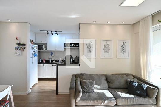 Sala de apartamento à venda com 2 quartos, 48m² em Vila Andrade, São Paulo
