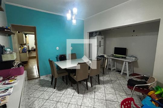 Casa à venda com 2 quartos, 165m² em Parque Erasmo Assunção, Santo André