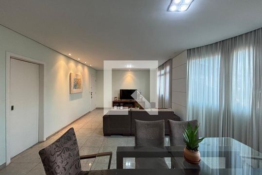 Apartamento à venda com 4 quartos, 122m² em Nova Floresta, Belo Horizonte