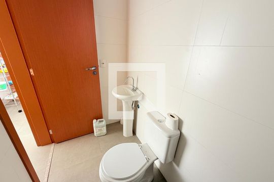 Apartamento para alugar com 4 quartos, 250m² em Centro, Juiz de Fora