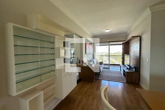 Sala de apartamento à venda com 3 quartos, 81m² em Melville Empresarial Ii, Barueri