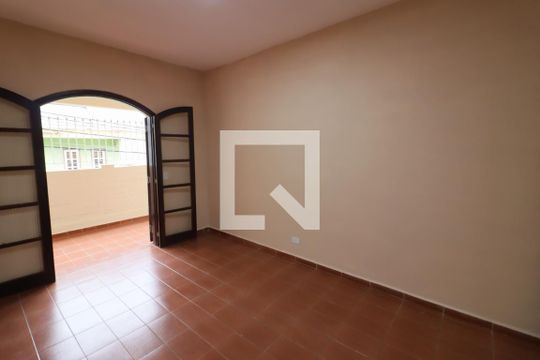 Quarto 1 de casa para alugar com 4 quartos, 172m² em Vila Osasco, Osasco