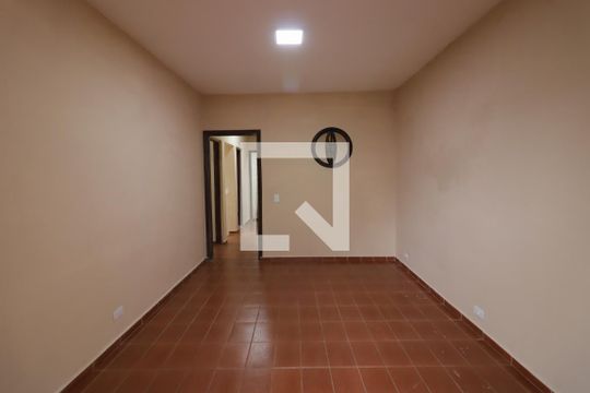 Quarto 1 de casa para alugar com 4 quartos, 172m² em Vila Osasco, Osasco