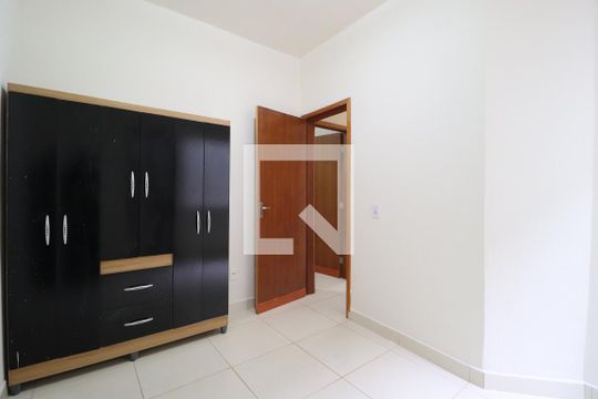 Quarto 2 - Suíte de apartamento para alugar com 2 quartos, 45m² em Jardim Ipanema, Uberlândia