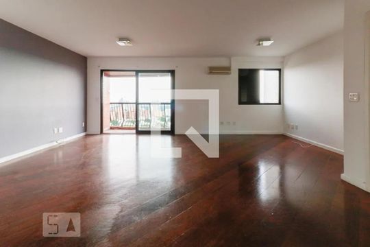 Sala de apartamento à venda com 3 quartos, 130m² em Pinheiros, São Paulo