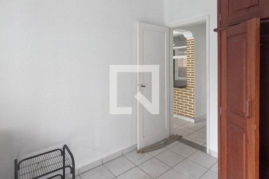 Quarto 1 de apartamento para alugar com 2 quartos, 90m² em José Menino, Santos