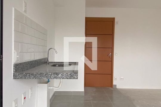 Quarto - Cozinha de kitnet/studio para alugar com 1 quarto, 25m² em Centro, Osasco