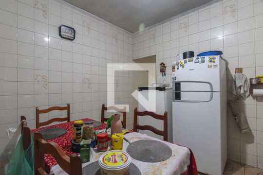 Cozinha de casa para alugar com 4 quartos, 300m² em Parque Santo Eduardo, São Paulo