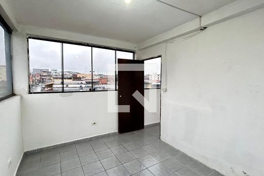 Quarto 2 de apartamento para alugar com 2 quartos, 75m² em Jardim Baruch, Guarulhos