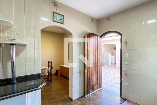 Cozinha  de casa à venda com 3 quartos, 250m² em Engenheiro Goulart, São Paulo