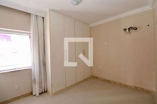 Quarto 2 de apartamento para alugar com 3 quartos, 82m² em Itaigara, Salvador