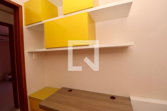 Quarto 1 de apartamento para alugar com 3 quartos, 82m² em Itaigara, Salvador