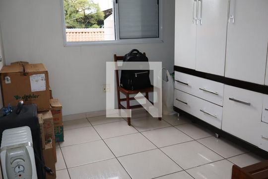 Quarto de apartamento para alugar com 2 quartos, 53m² em Quinta da Paineira, São Paulo