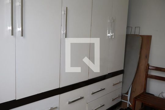 Quarto de apartamento para alugar com 2 quartos, 53m² em Quinta da Paineira, São Paulo