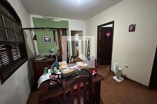 Sala 2 de casa para alugar com 3 quartos, 105m² em Anchieta, Nilópolis
