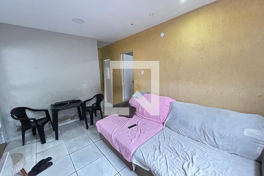 Casa para alugar com 2 quartos, 52m² em Anchieta, Nilópolis