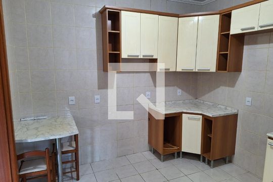 Cozinha de apartamento para alugar com 2 quartos, 77m² em Nossa Senhora das Gracas, Canoas