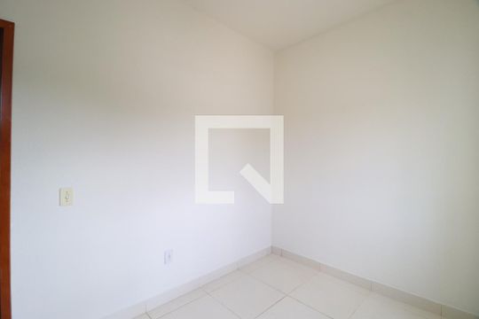Quarto 1 de apartamento para alugar com 2 quartos, 45m² em Jardim Ipanema, Uberlândia