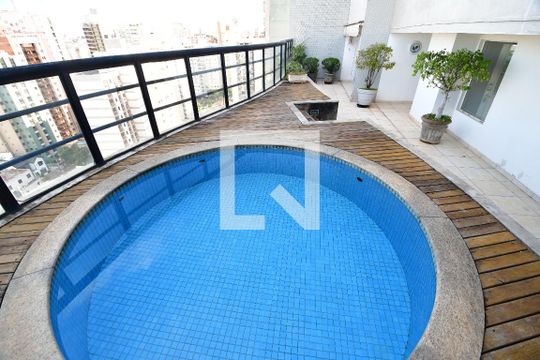 Piscina de apartamento à venda com 3 quartos, 380m² em Cambuí, Campinas
