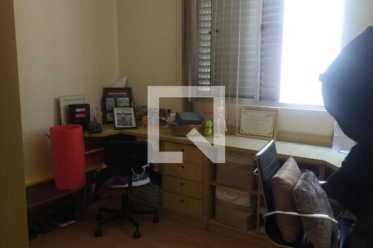 Quarto de apartamento à venda com 3 quartos, 100m² em São Luiz, Belo Horizonte