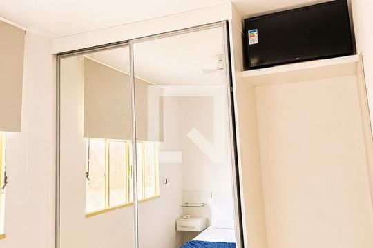 Apartamento para alugar com 4 quartos, 160m² em Jardim Riacho das Pedras, Contagem