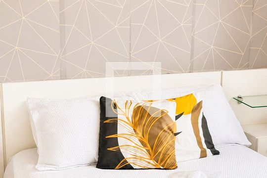 Apartamento para alugar com 4 quartos, 160m² em Jardim Riacho das Pedras, Contagem