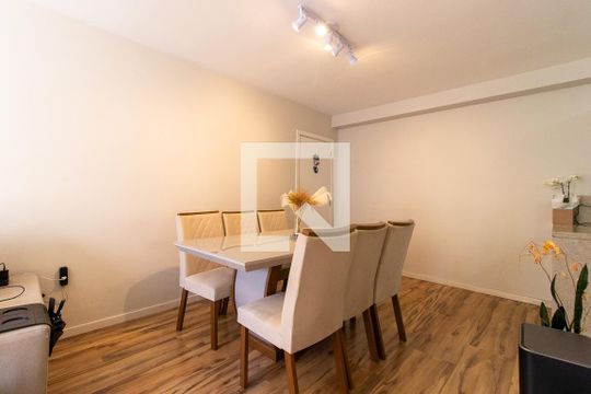 Sala de Jantar de apartamento à venda com 2 quartos, 74m² em Uberaba, Curitiba