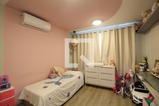 Quarto 1 de apartamento para alugar com 2 quartos, 79m² em Barra Olímpica, Rio de Janeiro