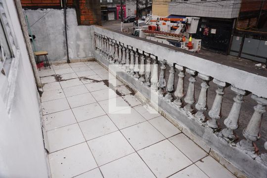 Varanda da sala de casa para alugar com 2 quartos, 100m² em Jardim Cultura Fisica, Embu das Artes