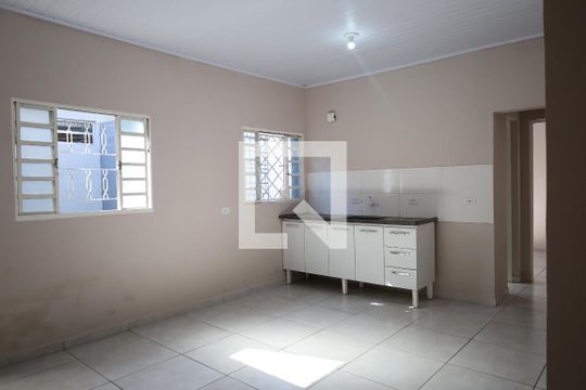 Sala/cozinha de casa para alugar com 2 quartos, 100m² em Jardim Cruzeiro, São Paulo