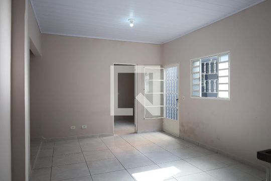 Sala/cozinha de casa para alugar com 2 quartos, 100m² em Jardim Cruzeiro, São Paulo