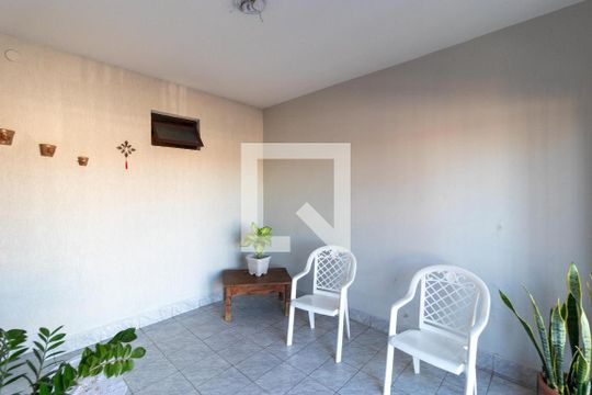 Hall de entrada de casa à venda com 2 quartos, 250m² em Cidade Jardim, Campinas