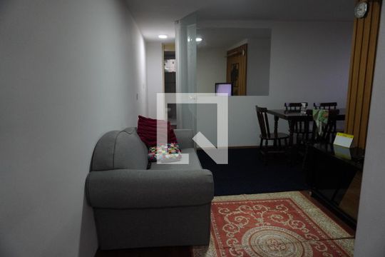 Apartamento à venda com 3 quartos, 65m² em Conjunto Habitacional A. E. Carvalho, São Paulo